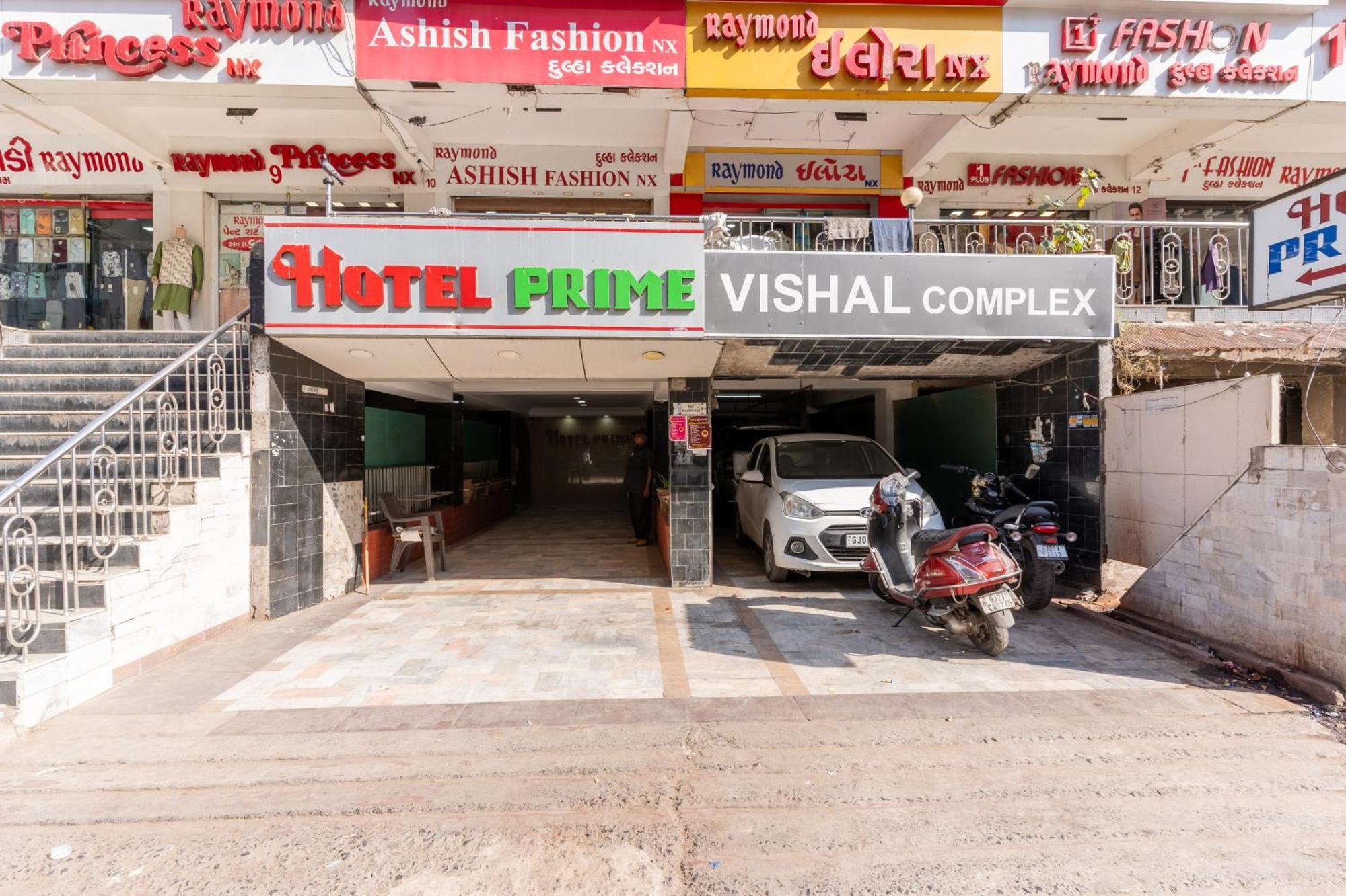 Hotel Prime Ahmedabad Exterior photo